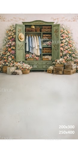 Tło fotograficzne „Zielona garderoba wśród pastelowych kwiatów” | E844